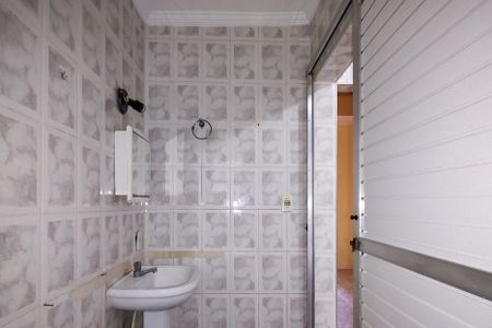 Studio para alugar com 32m², 1 quarto e sem vaga Studio para alugar com 32m², 1 quarto e sem vagaBanheiro