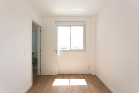Apartamento à venda com 84m², 3 quartos e 2 vagasQuarto 2