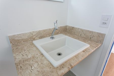 Apartamento à venda com 84m², 3 quartos e 2 vagasBanheiro da Suíte