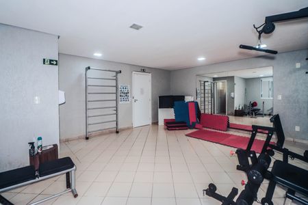 Apartamento à venda com 79m², 2 quartos e 2 vagasÁrea comum - Academia