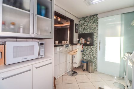 Apartamento à venda com 79m², 2 quartos e 2 vagasCozinha e Área de Serviço