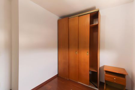 Apartamento à venda com 71m², 3 quartos e 1 vagaQuarto 2