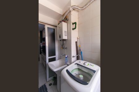 Apartamento à venda com 71m², 3 quartos e 1 vagaÁrea de Serviço