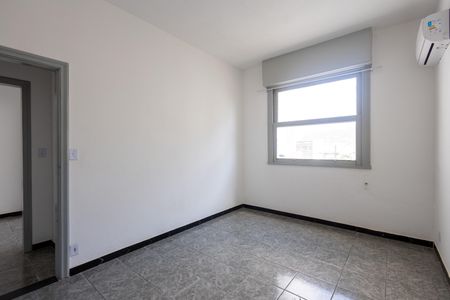 Apartamento para alugar com 90m², 2 quartos e sem vagaQuarto Suite