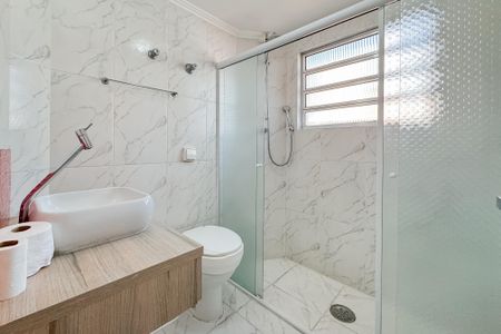 Apartamento à venda com 80m², 2 quartos e 1 vagaBanheiro Corredor