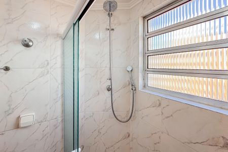 Apartamento à venda com 80m², 2 quartos e 1 vagaBanheiro Corredor