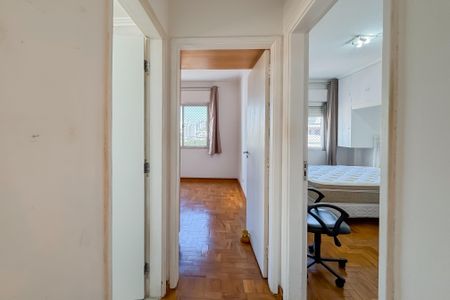 Apartamento à venda com 80m², 2 quartos e 1 vagaCorredor