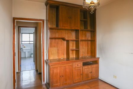 Apartamento à venda com 170m², 4 quartos e 3 vagasQuarto 4