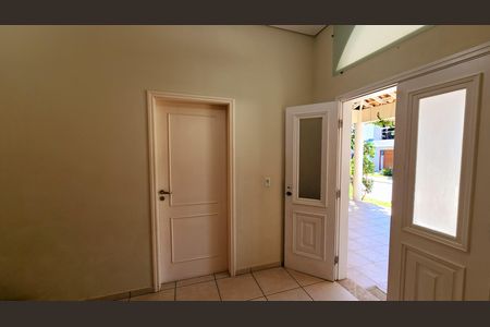 Casa de condomínio à venda com 279m², 3 quartos e 1 vagaHall de entrada