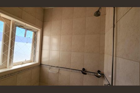 Casa de condomínio à venda com 279m², 3 quartos e 1 vagaBanheiro da Suíte 3