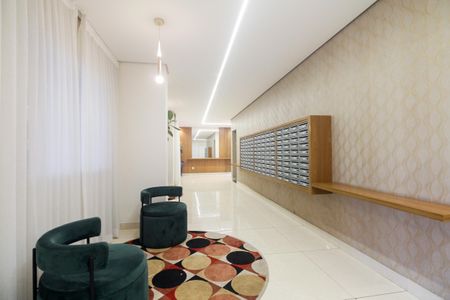 Apartamento à venda com 47m², 2 quartos e 1 vaga Apartamento à venda com 47m², 2 quartos e 1 vagaCondomínio - Hall