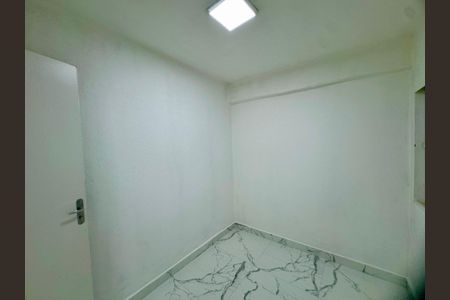 Quarto 1 de casa para alugar com 2 quartos, 55m² em Parque Continental I, Guarulhos