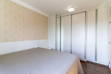 Apartamento à venda com 138m², 3 quartos e 3 vagasSuíte 1