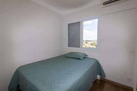 Apartamento à venda com 138m², 3 quartos e 3 vagasSuíte 2