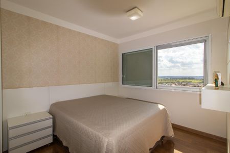 Apartamento à venda com 138m², 3 quartos e 3 vagasSuíte 1