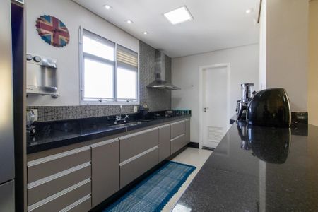 Apartamento à venda com 138m², 3 quartos e 3 vagasCozinha