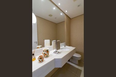 Apartamento à venda com 138m², 3 quartos e 3 vagasBanheiro de Serviço