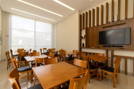 Apartamento à venda com 138m², 3 quartos e 3 vagasÁrea comum - Salão de festas