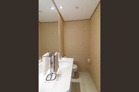 Apartamento à venda com 138m², 3 quartos e 3 vagasBanheiro de Serviço