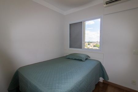 Apartamento à venda com 138m², 3 quartos e 3 vagasSuíte 2