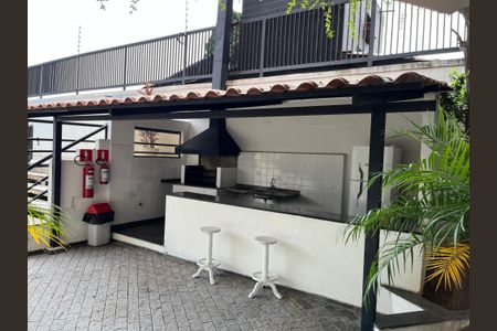 Apartamento à venda com 170m², 4 quartos e 4 vagasÁrea comum - Churrasqueira