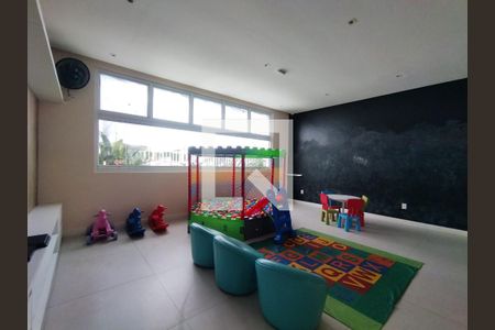 Apartamento à venda com 75m², 2 quartos e 2 vagas Apartamento à venda com 75m², 2 quartos e 2 vagasÁrea Comum - Brinquedoteca