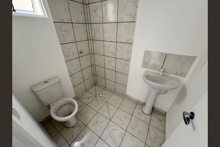 Apartamento à venda com 45m², 2 quartos e 1 vagaBanheiro Social