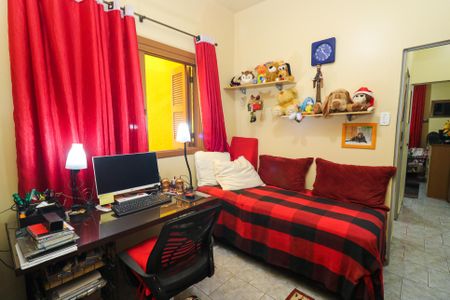 Casa à venda com 126m², 4 quartos e 4 vagas Casa à venda com 126m², 4 quartos e 4 vagasQuarto 2