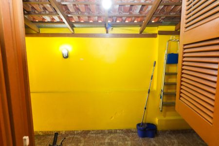 Casa à venda com 126m², 4 quartos e 4 vagas Casa à venda com 126m², 4 quartos e 4 vagasVista da Sala