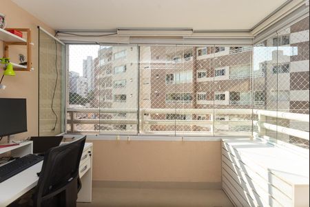 Apartamento à venda com 64m², 2 quartos e 1 vagaVaranda