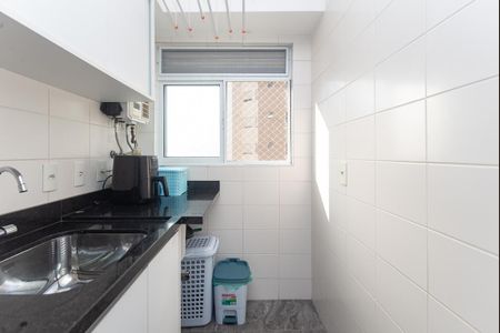 Apartamento à venda com 64m², 2 quartos e 1 vagaÁrea de Serviço