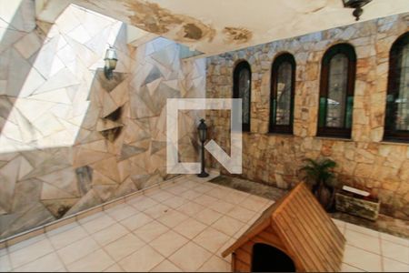 Casa à venda com 262m², 4 quartos e 2 vagasGaragem