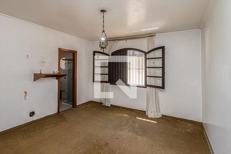 Casa à venda com 262m², 4 quartos e 2 vagasSuíte 2