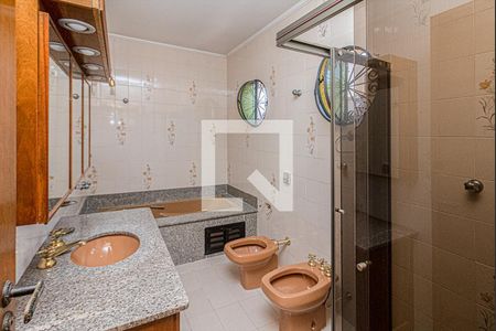 Casa à venda com 262m², 4 quartos e 2 vagasBanheiro da Suíte