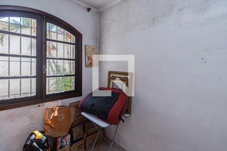 Casa à venda com 262m², 4 quartos e 2 vagasQuarto de Serviço