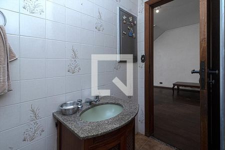 Casa à venda com 262m², 4 quartos e 2 vagasLavabo