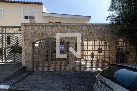 Casa à venda com 262m², 4 quartos e 2 vagasFachada + Placa