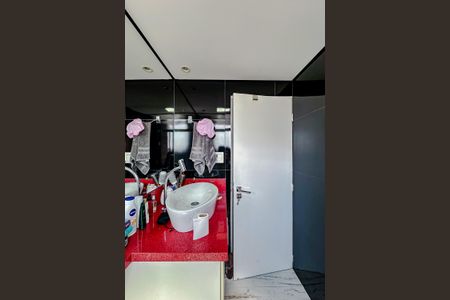 Apartamento à venda com 59m², 2 quartos e 1 vagaBanheiro