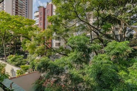 Casa à venda com 484m², 5 quartos e 6 vagasvista quarto 8