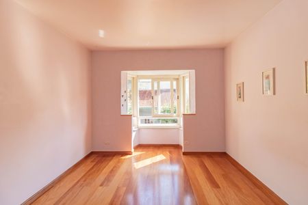 Casa à venda com 484m², 5 quartos e 6 vagasQuarto 5