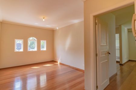 Casa à venda com 484m², 5 quartos e 6 vagasQuarto 3