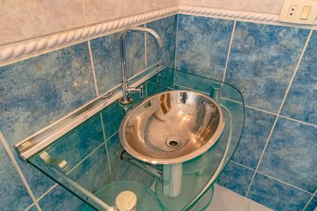 Casa à venda com 484m², 5 quartos e 6 vagasBanheiro Social