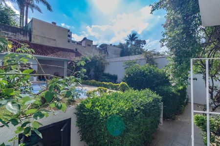 Casa à venda com 484m², 5 quartos e 6 vagasÁrea comum