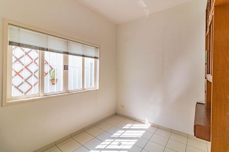 Casa à venda com 484m², 5 quartos e 6 vagasQuarto 