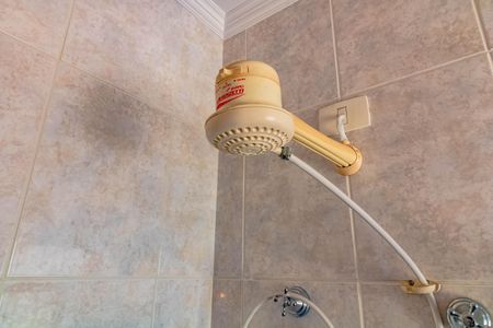 Casa à venda com 484m², 5 quartos e 6 vagasBanheiro Social