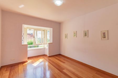 Casa à venda com 484m², 5 quartos e 6 vagasQuarto 5