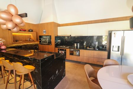 Casa para alugar com 499m², 5 quartos e 4 vagasVaranda