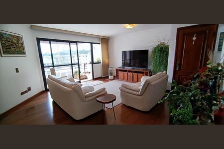 Apartamento à venda com 174m², 4 quartos e 2 vagas Apartamento à venda com 174m², 4 quartos e 2 vagasSala