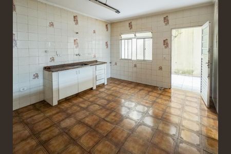 Casa à venda com 360m², 5 quartos e 2 vagasCozinha 