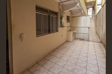 Casa à venda com 360m², 5 quartos e 2 vagasÁrea de Serviço 2